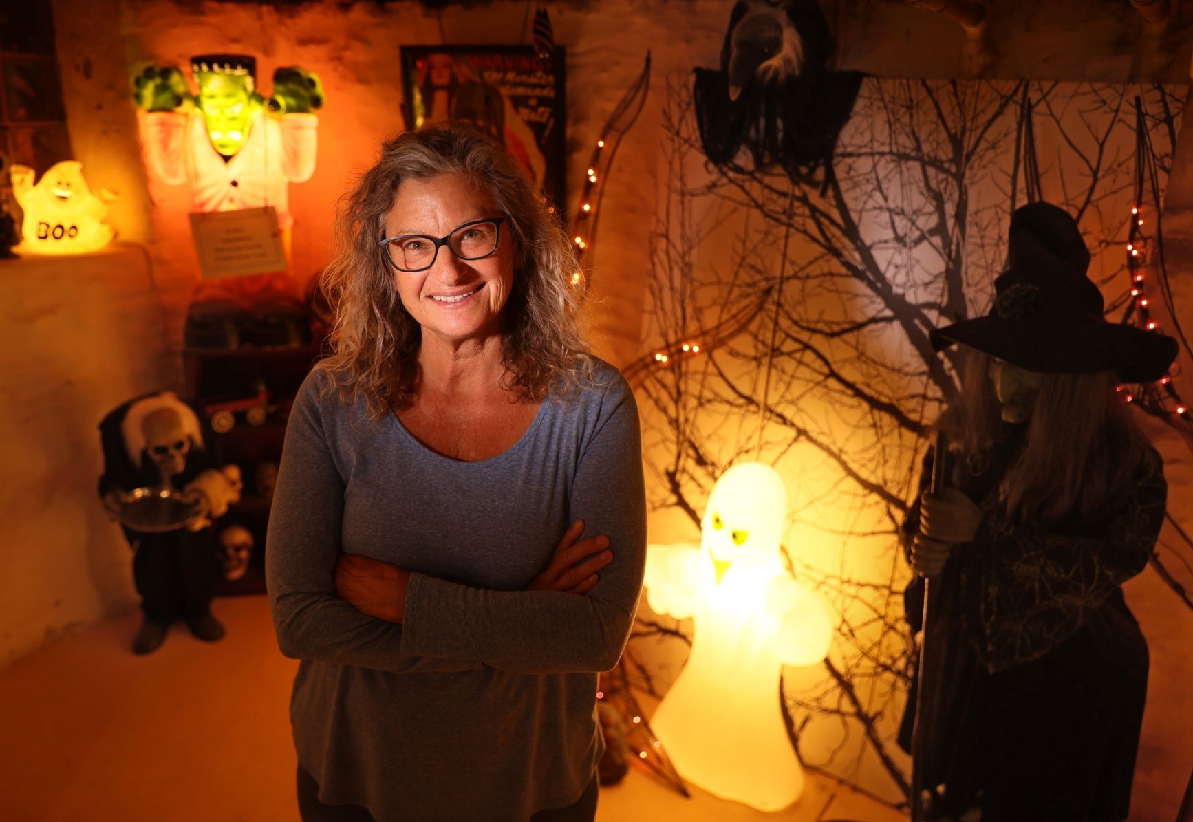 Halloween enthusiast keeps permanent themed display